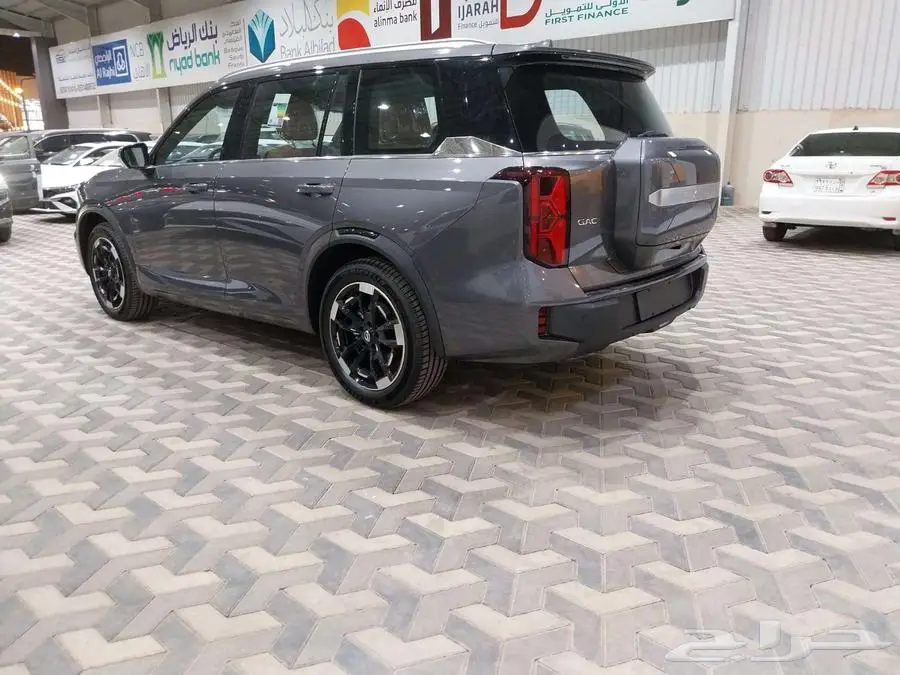 جي اي سي GS8 GX فل كامل 2.0 تيربو 2026 الجميح 3