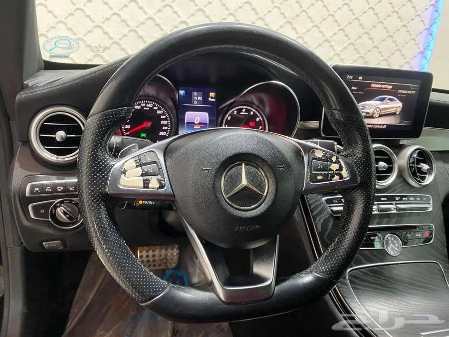 مرسيدس C300 موديل 2017 فل كامل 20