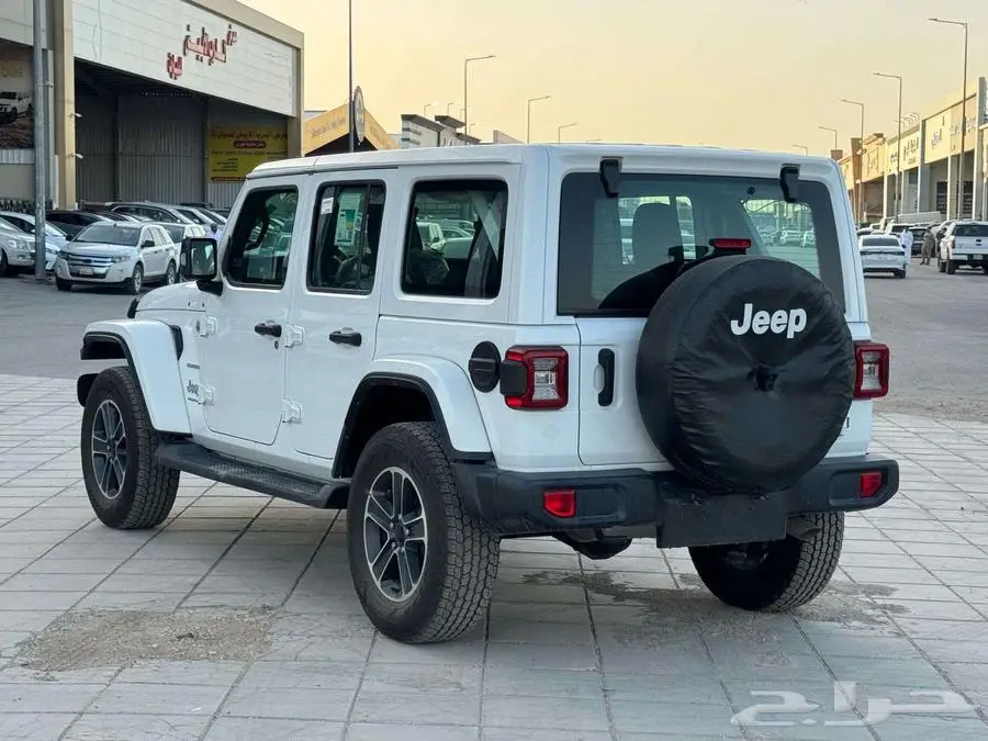 جيب رانجلر 4 ابواب صحاري انليميتد 2023 5