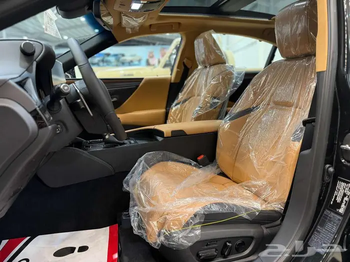 لكزس ES350 DD موديل 2025 كويتي أداء قوي وسعر مناسب 8