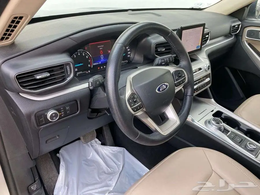 فورد اكسبلورر XLT موديل 2022 14
