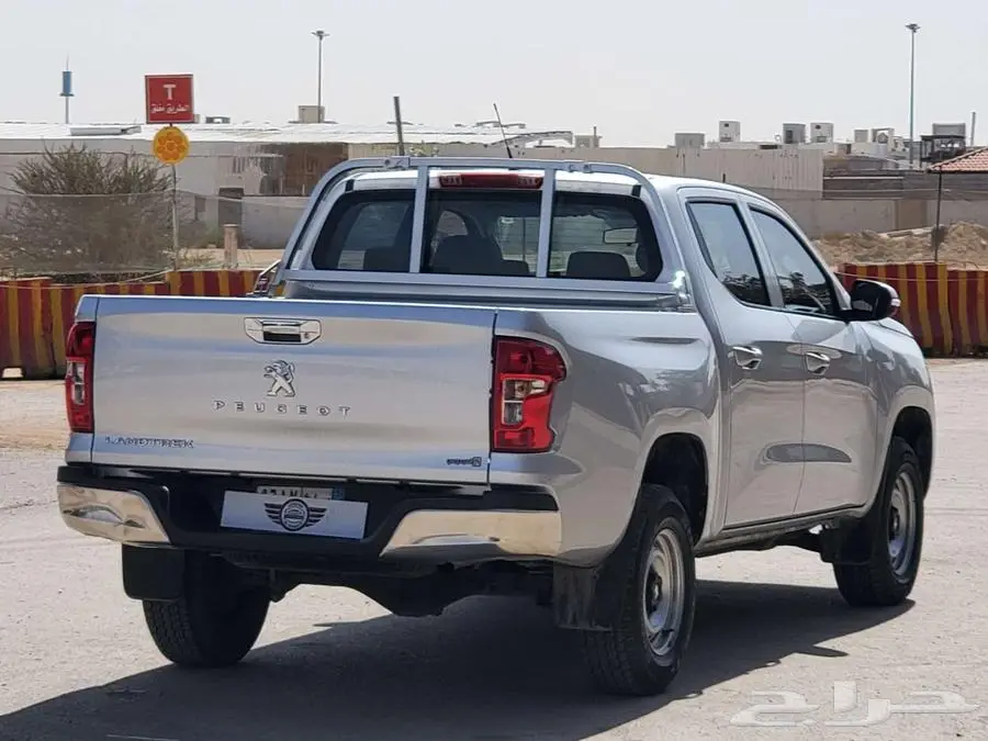 بيجو لاندتريك 2023 6