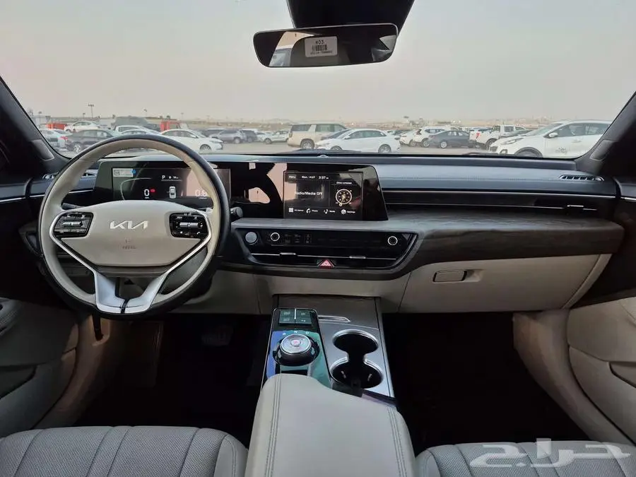 كيا K8 LX 2023 4