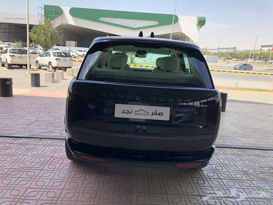 رنج روفر اوتوبيغرافي 2024 خليجي 16