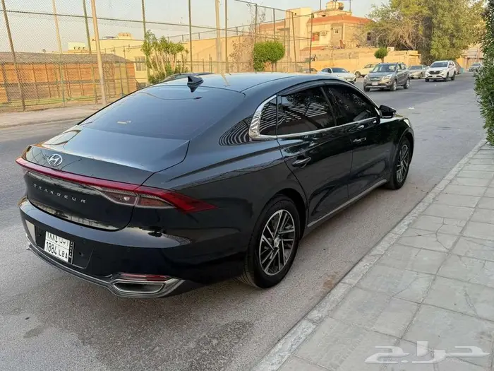 هيونداي ازيرا 2021 ( جراندير ) فل بنزين بطاقه جمركيه للبيع 7