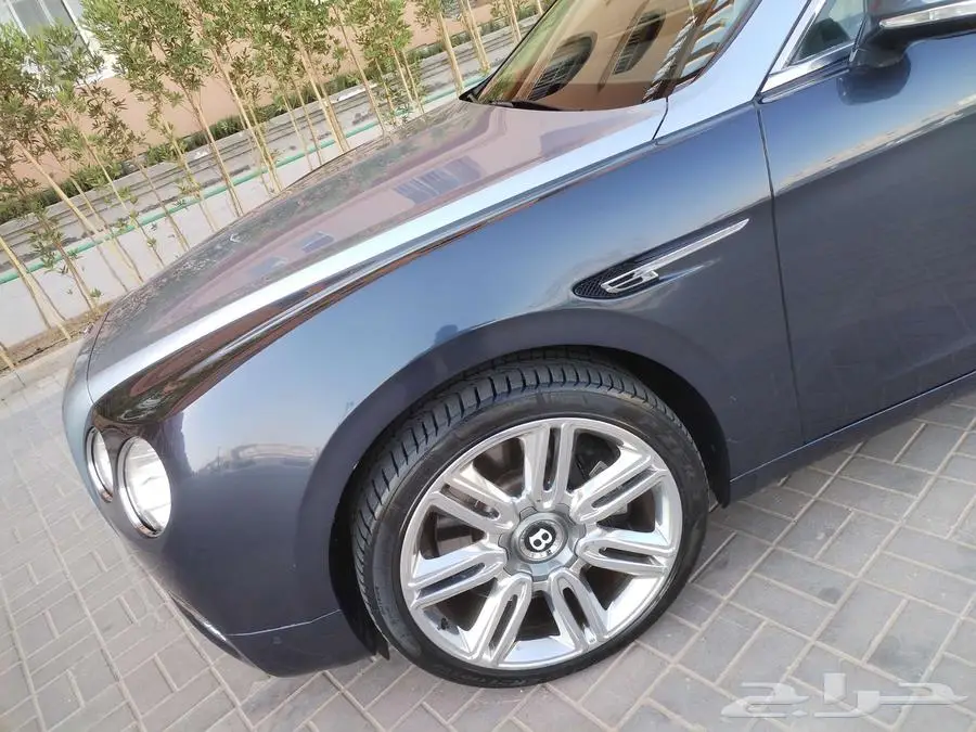 بنتلي فلاينج سبير 23