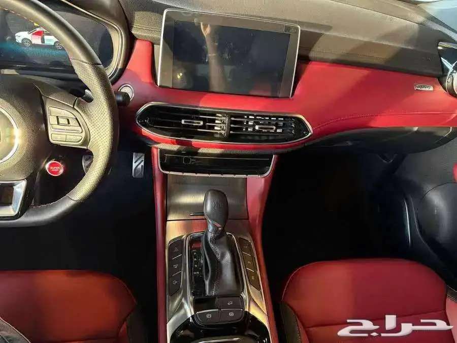 ام جي HS 2023 لاكجري 7
