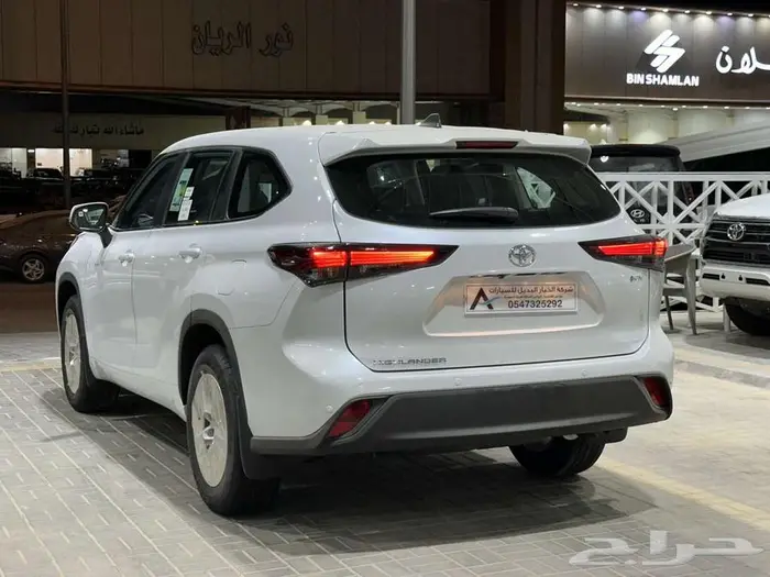 تويوتا هايلاندر LEستاندر 2025 6