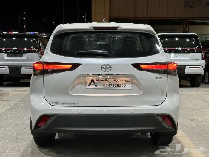 تويوتا هايلاندر LEستاندر 2025 7