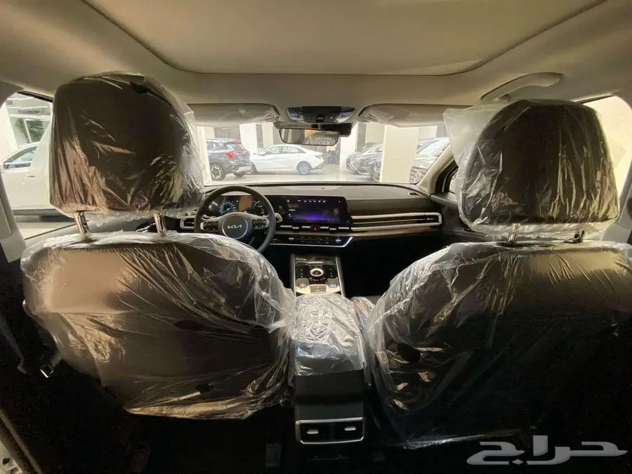 اسبورتاج L فل كامل موديل 2025 7