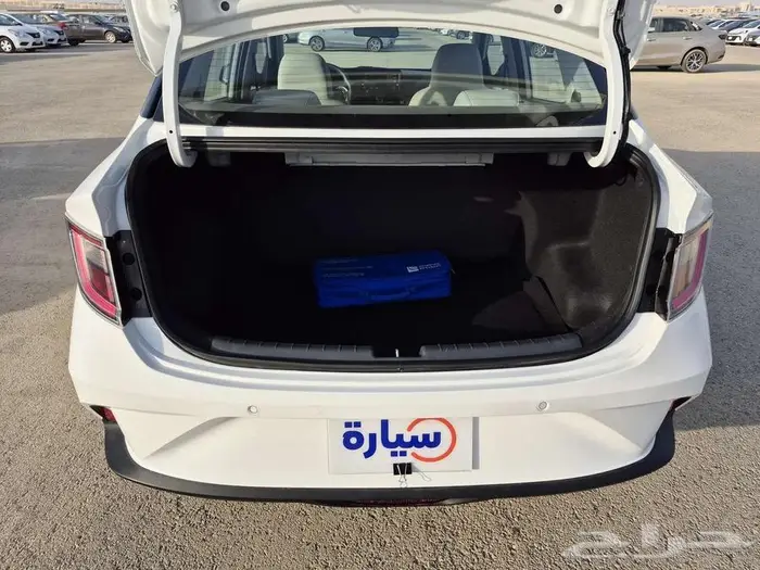 هيونداي Grand i10 فلييت 2025 8