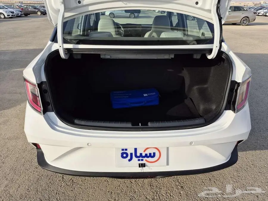 هيونداي Grand i10 فلييت 2025 8
