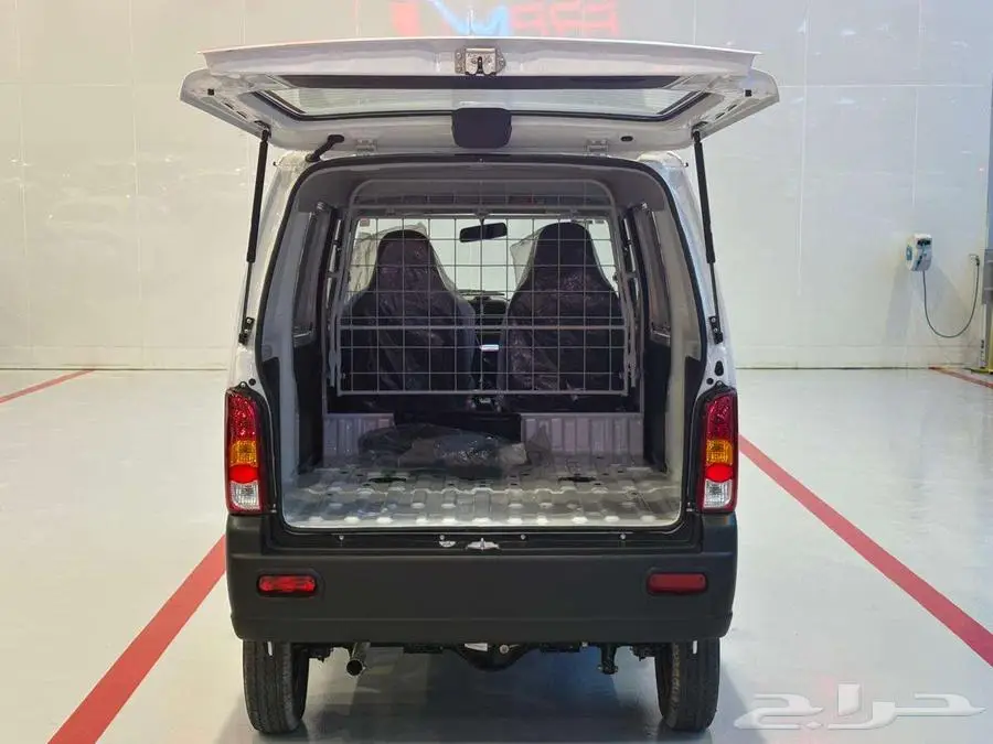 سوزوكي ايكو فان بضاعة APV شركات ومؤسسات 12