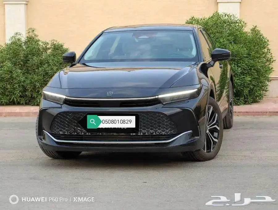 كراون بريميوم اسود 2023 2