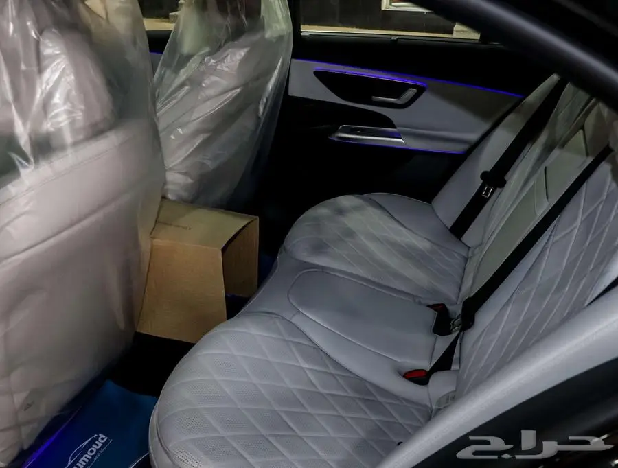 مرسيدس E200 AMG 2025 شاشات 3 16
