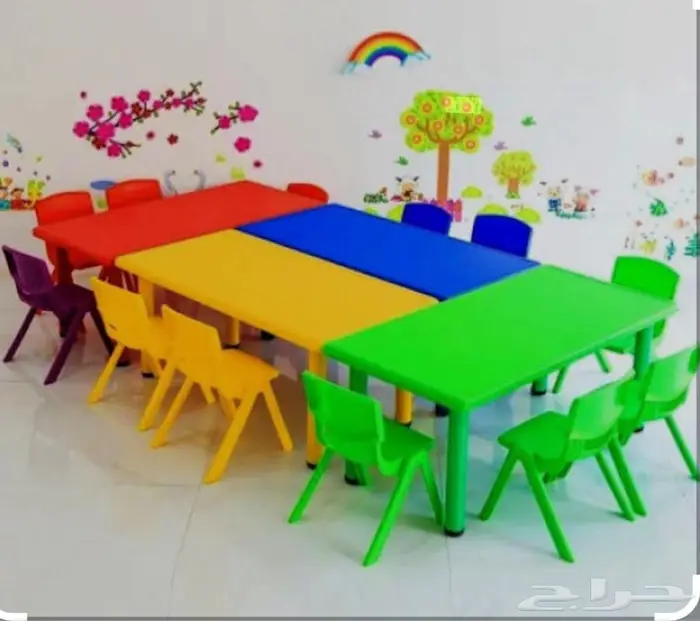 كراسي وطاولات أطفال للإيجار 0