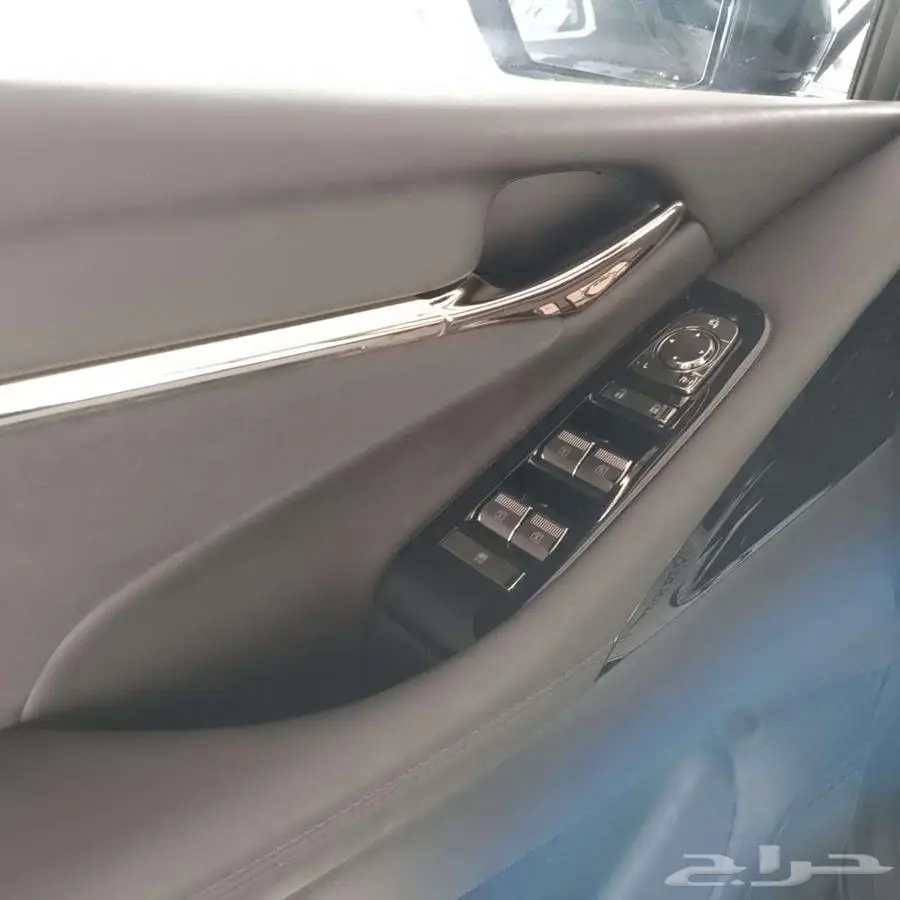جى اى سى -فان ام 8 -GAC VAN M8 GX 2.0T 7- اقل سعر. 9