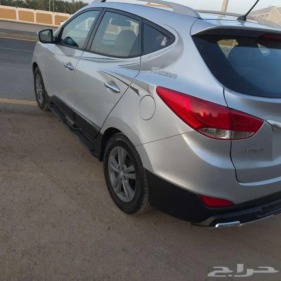 توسان 2013 نظيف جدا 1
