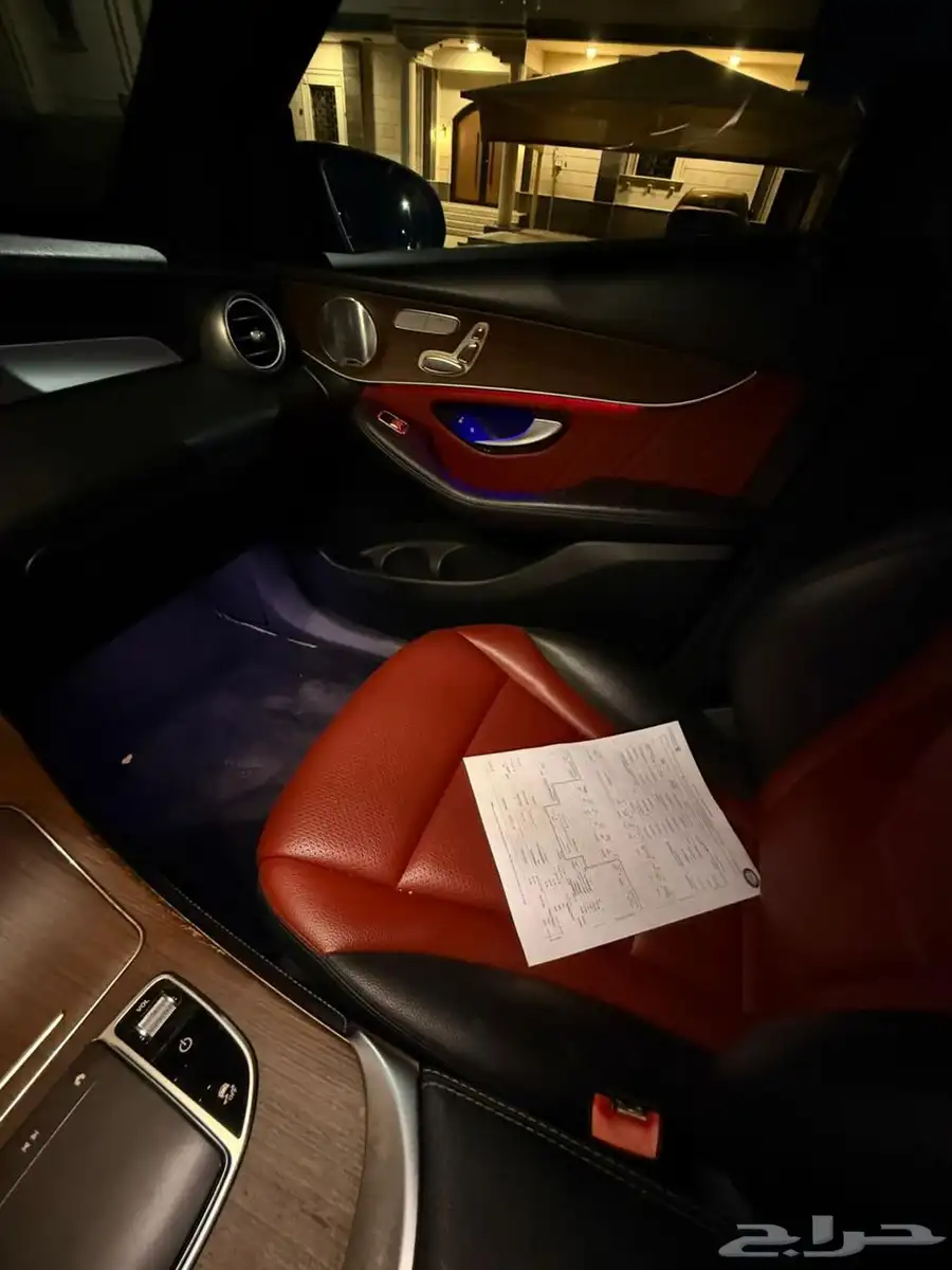 مرسيدس GLC300 2020 AMG 9