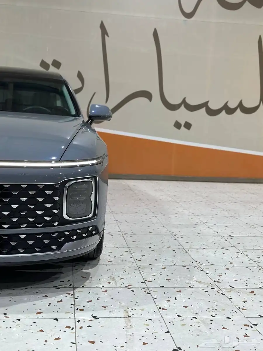 ازيرا 2023 بريميوم . رصد الفخامة 4