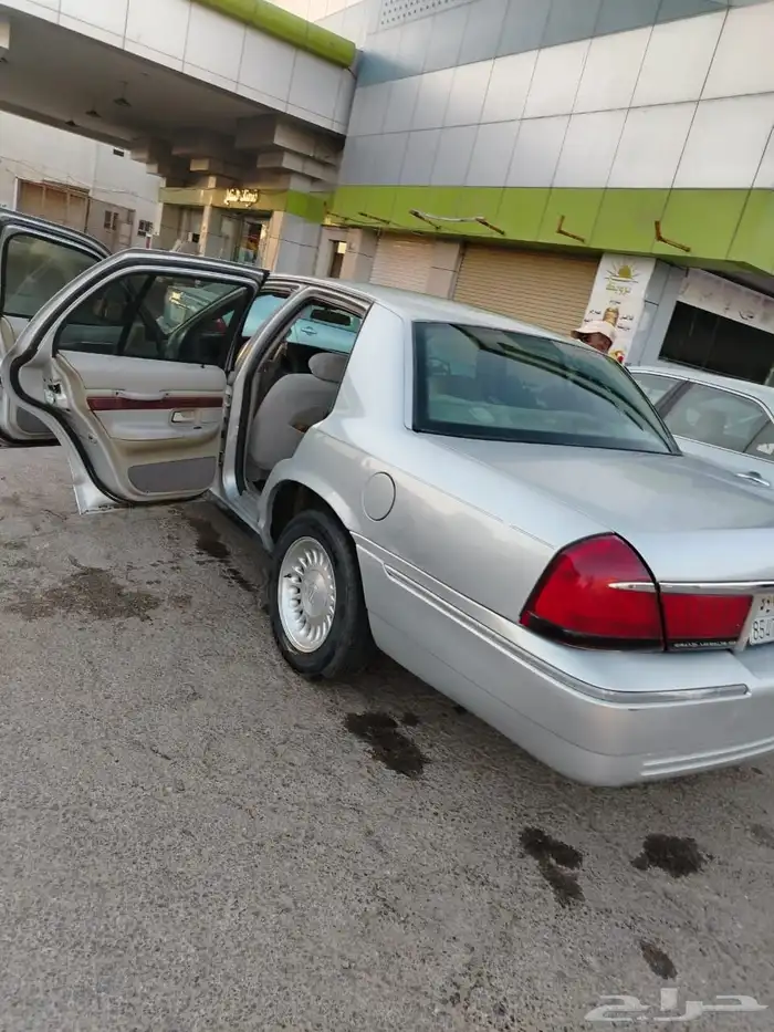 فورد ماركيز 2001 6