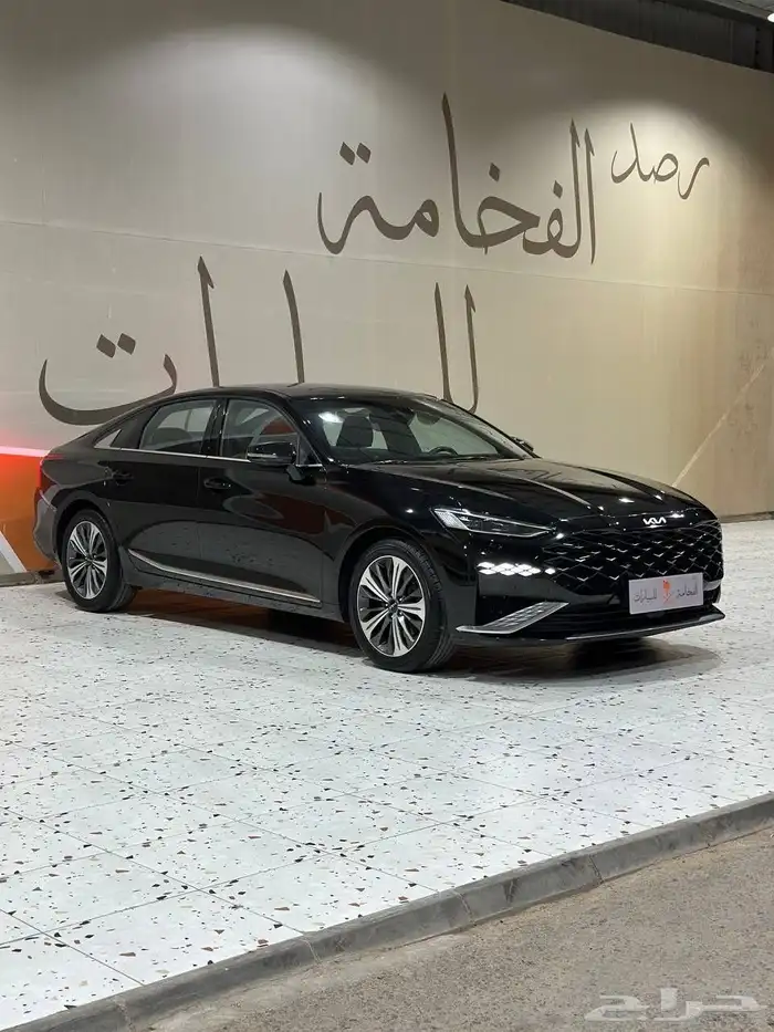 كيا K8 نص فل 2023 . رصد الفخامة 0