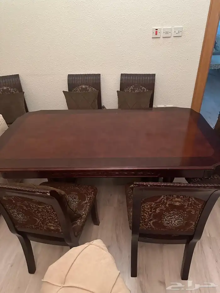 اثاث كنب طاوله طعام 7
