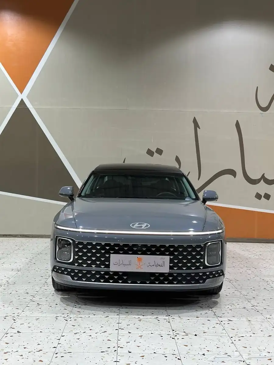 ازيرا 2023 بريميوم . رصد الفخامة 3