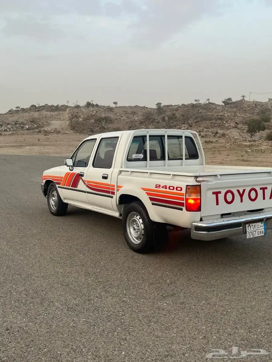 هايلوكس 93 3