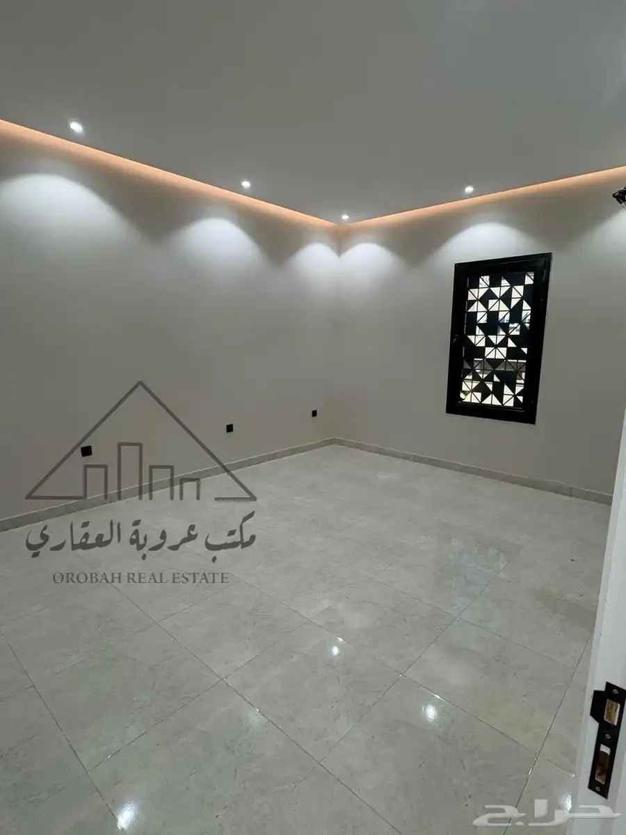 للبيع فيلا نص ارض تمليك حي الشفاء تبوك 9