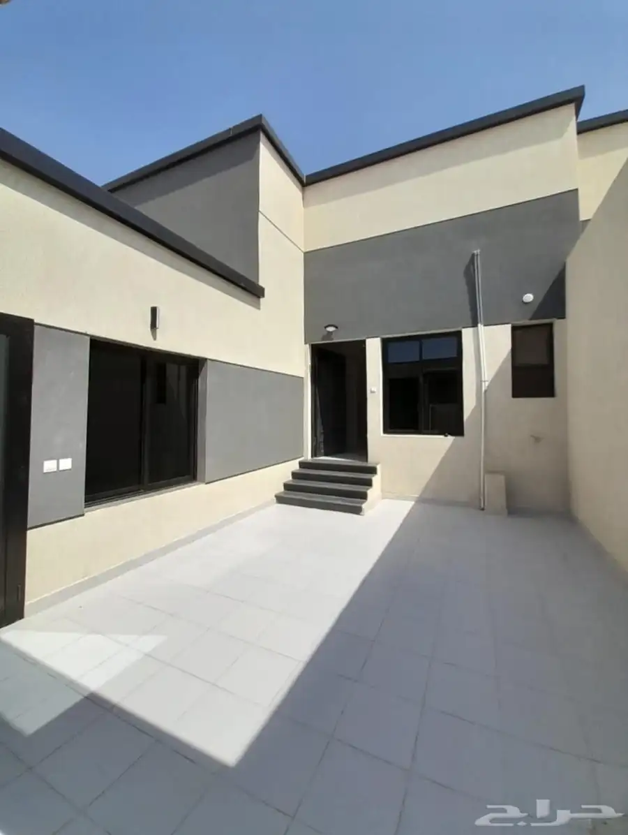 دور للبيع في المدينة المنورة - حي السكب 1