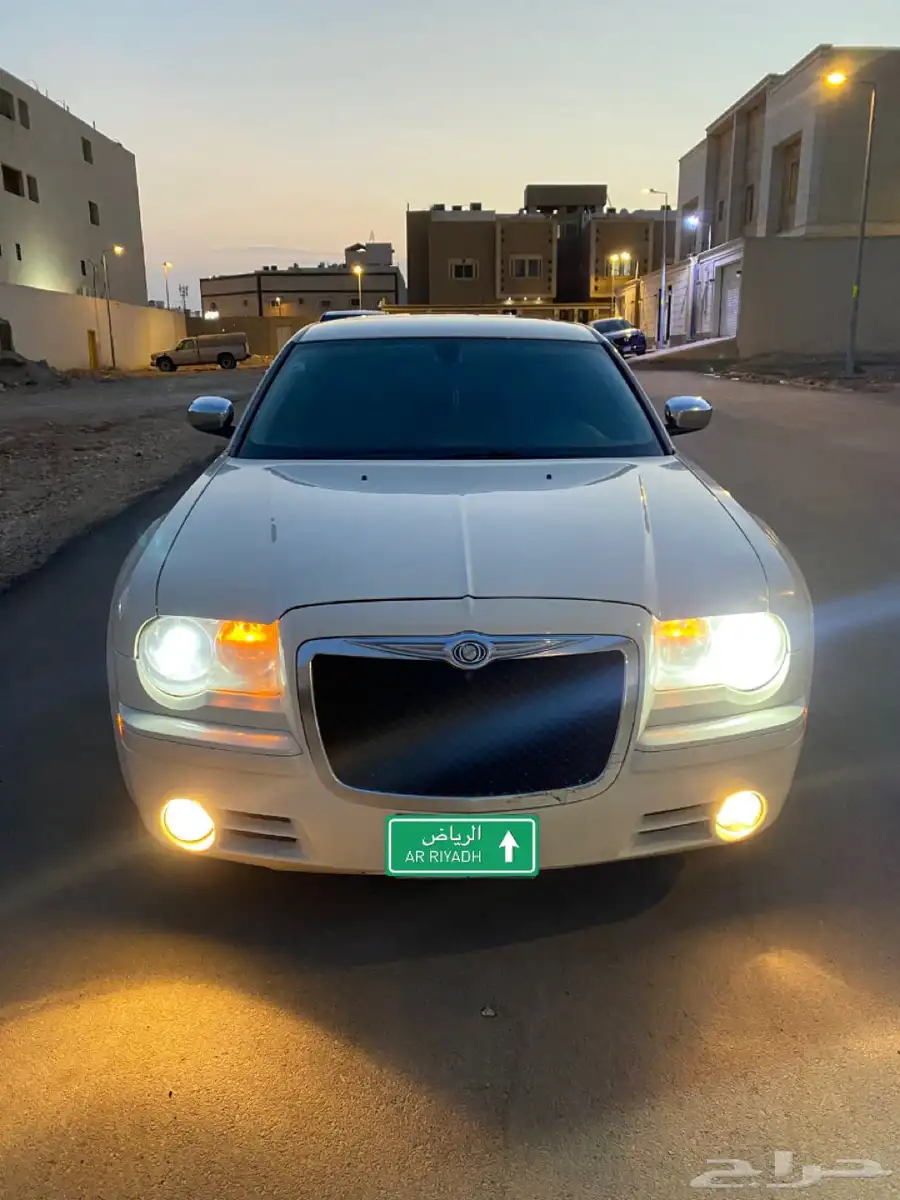 كرايسلر هيمي 8 سلندر 1