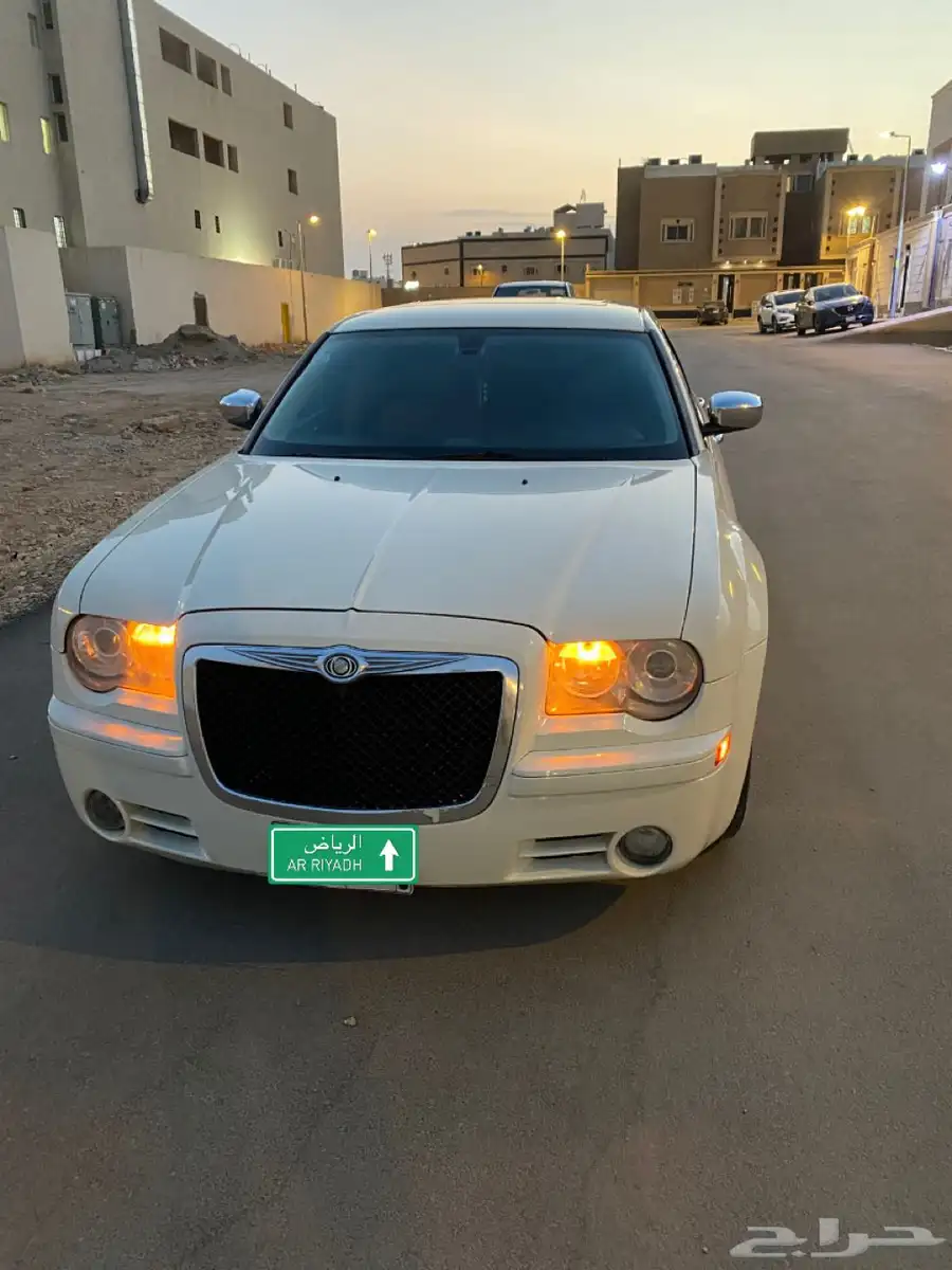 كرايسلر هيمي 8 سلندر 0