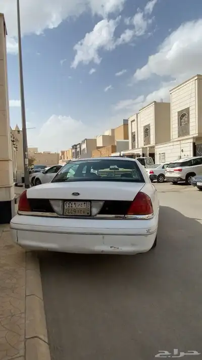 فورد فكتوريا 2002 2