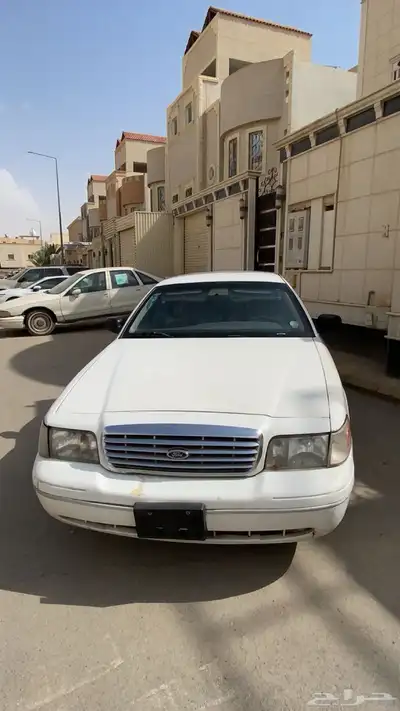 فورد فكتوريا 2002 0