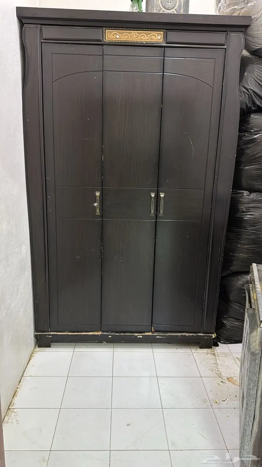 دولابين و2 اسره للبيع 2