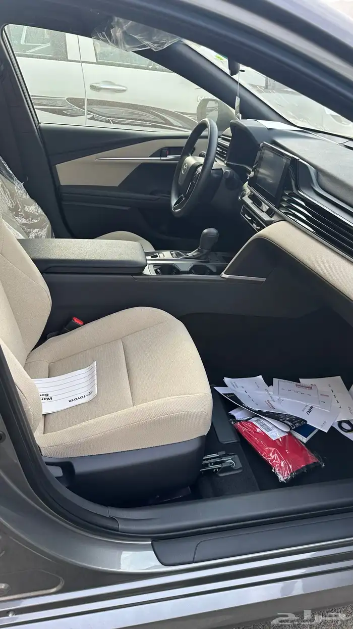 كامري تتانيوم 2025 استاندر بنزين اصفار كاش وبنك 20