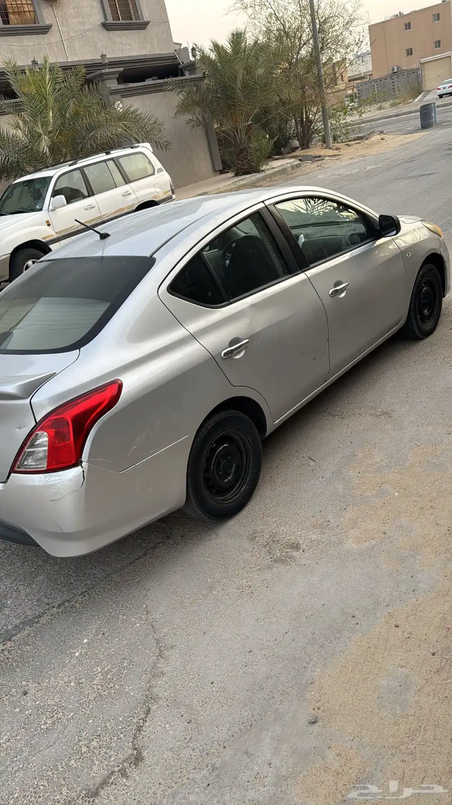 نيسان صني( 2019 ) ممشى 180KM سومت 21 للصامل ما بنقصر 9