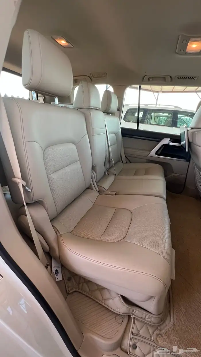لاندكروزر في اكس ار VXR 2019 سعودي ( تم البيع ) 30
