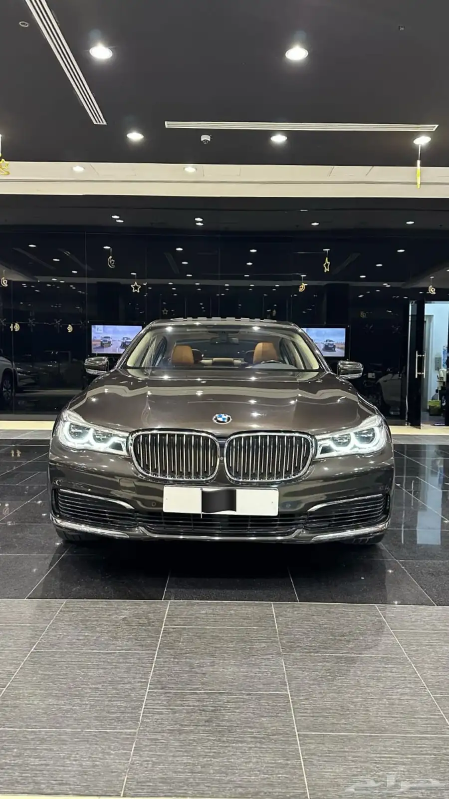 ممشى قليل BMW750li جميع الصيانات وكالة 0
