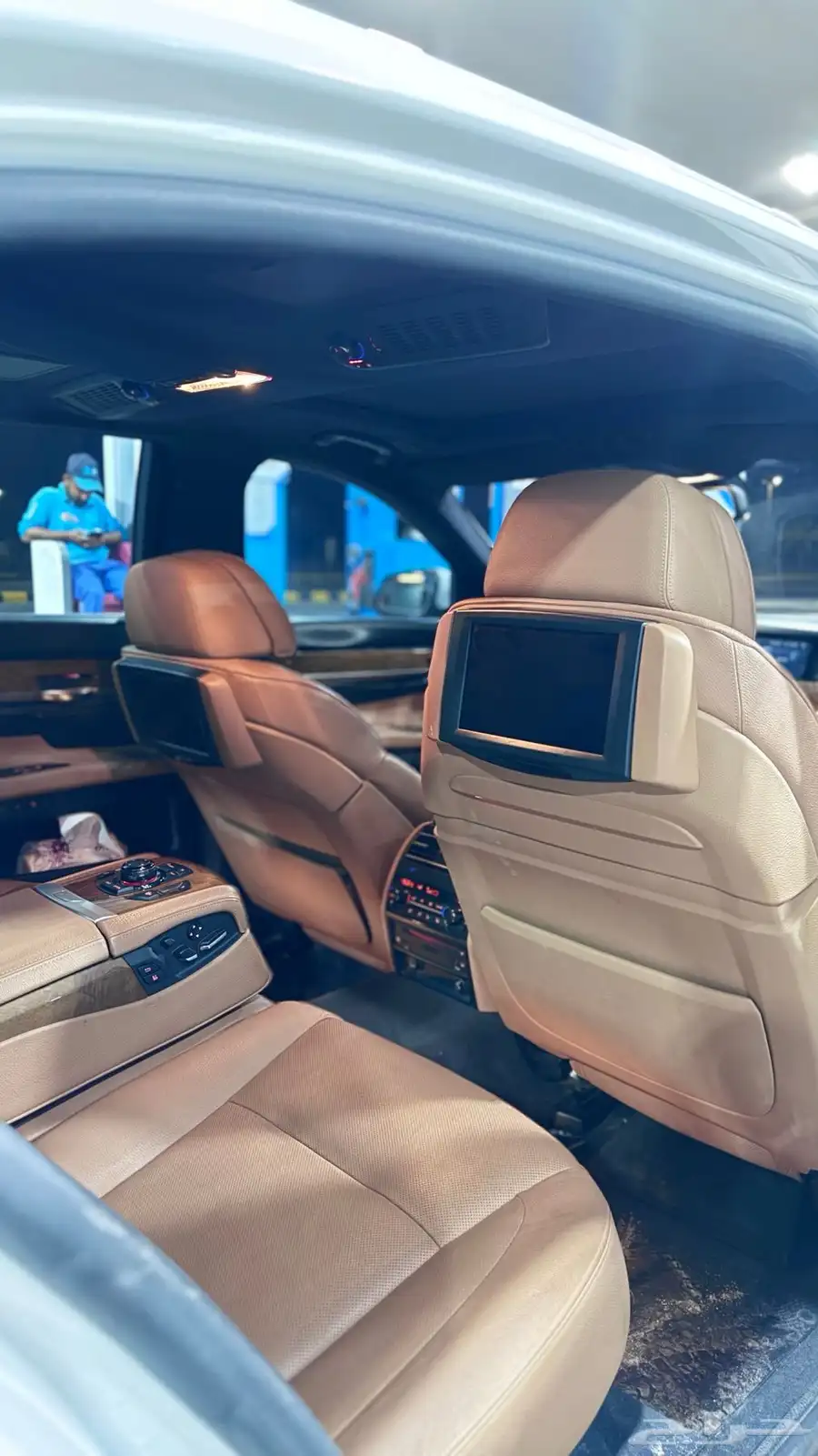 بي ام 750 4