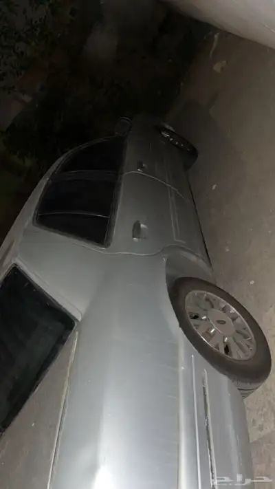 فورد فكتوريا 2