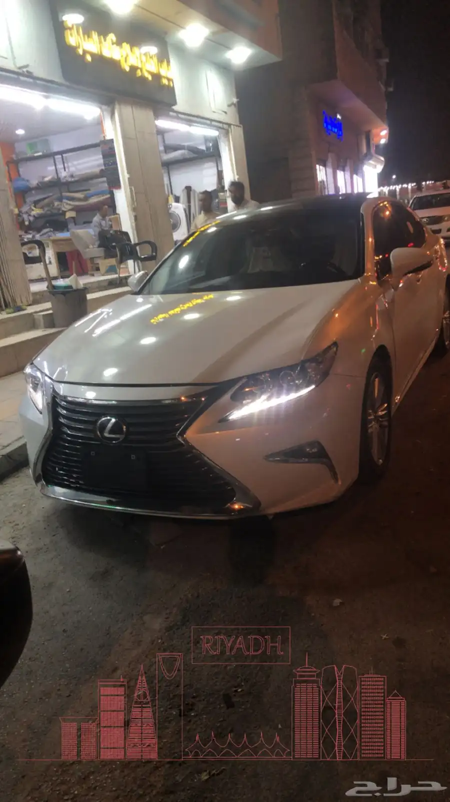 لكزس ES350 فل كامل ممشى 318 شرط 1