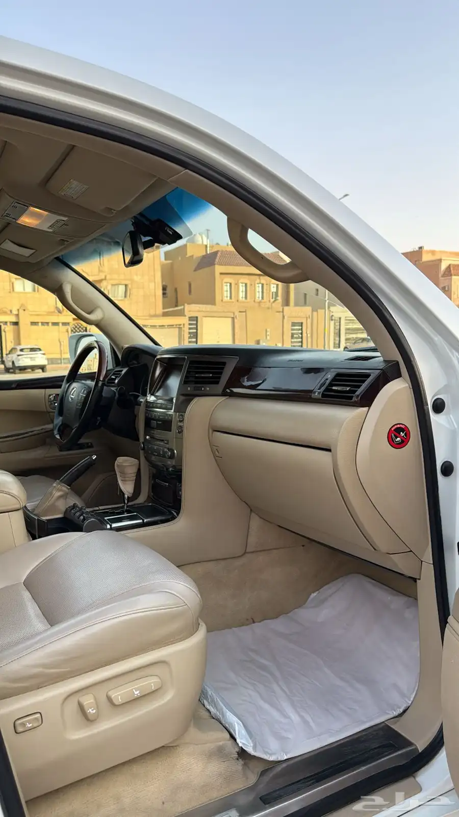 لكزس -2010-LX570-فلDD 7