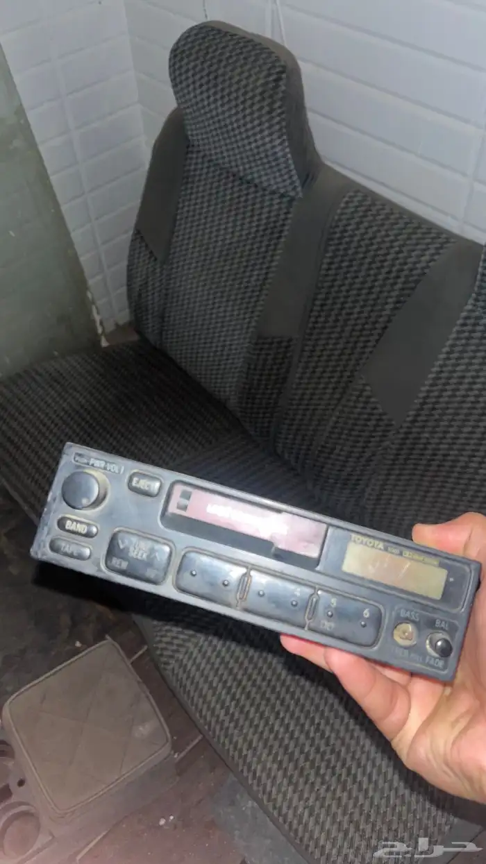 قطع هايلكس 89-97 4