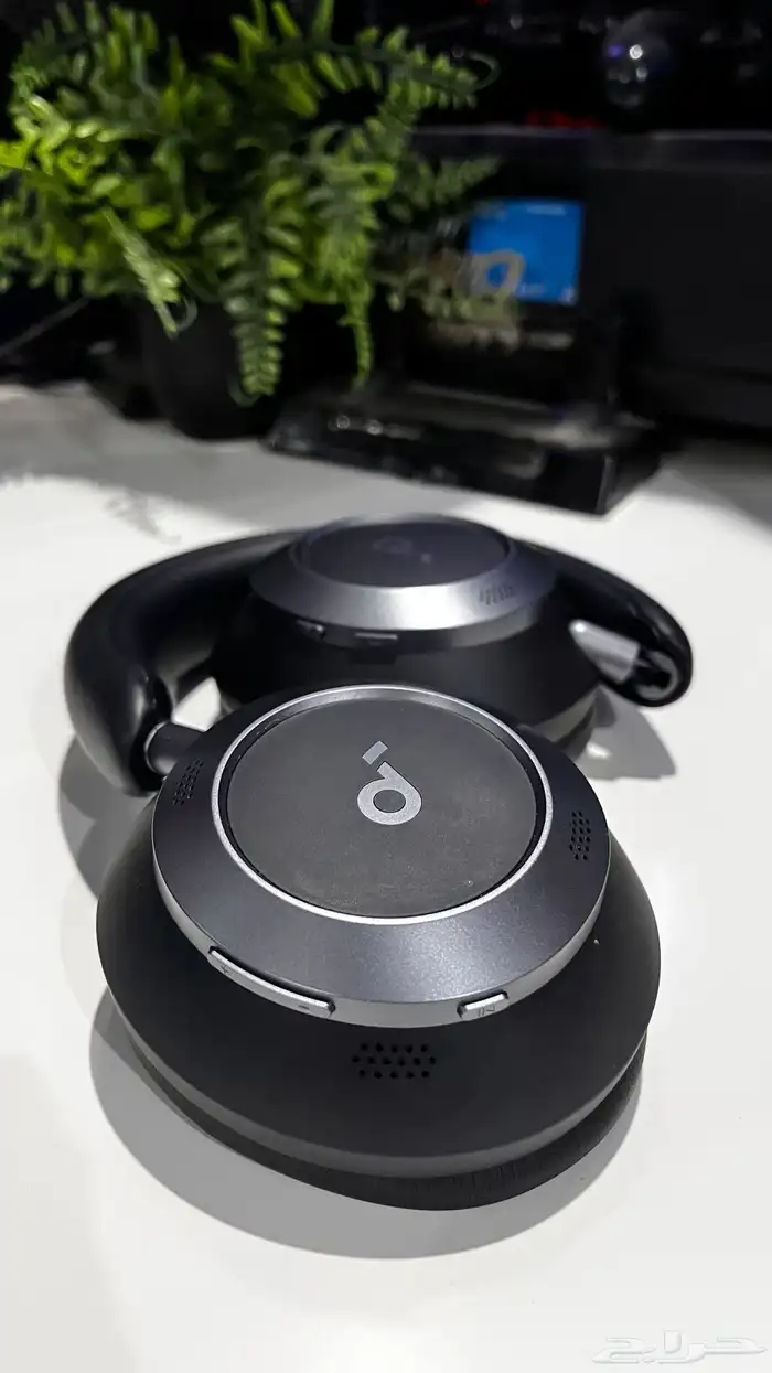 سماعة Space One Pro من انكر 3