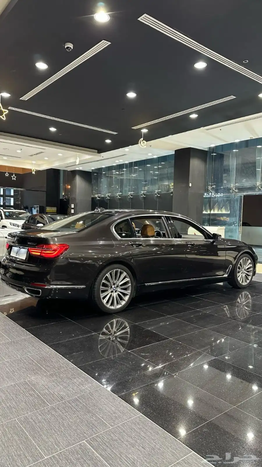 ممشى قليل BMW750li جميع الصيانات وكالة 2