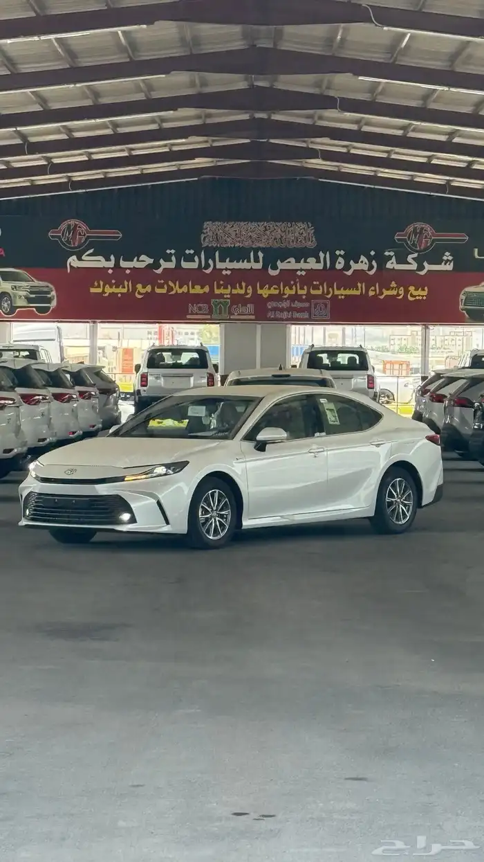 تويوتا كامري Eهايبرد 2025 كاش وتقسيط 3