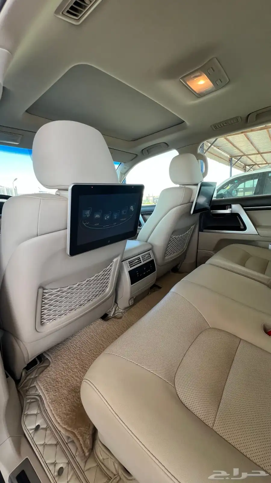 لاندكروزر في اكس ار VXR 2019 سعودي ( تم البيع ) 28