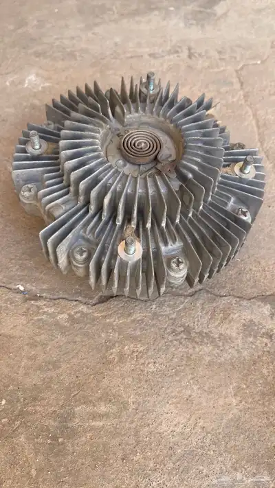 مروحه كلتش هايلوكس 0